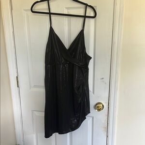 SHEIN Curve Elegant Satin Black Club Dress